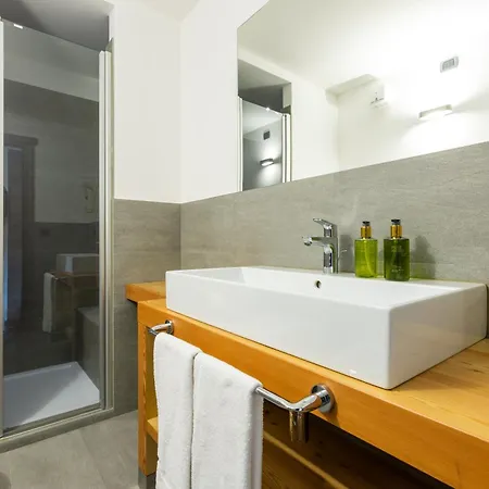 Hotel Cardo Isolaccia