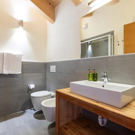 Hotel Cardo Isolaccia