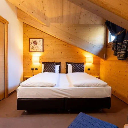 Hotel Cardo 3*